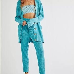 Matching set: cardigan + pants size M